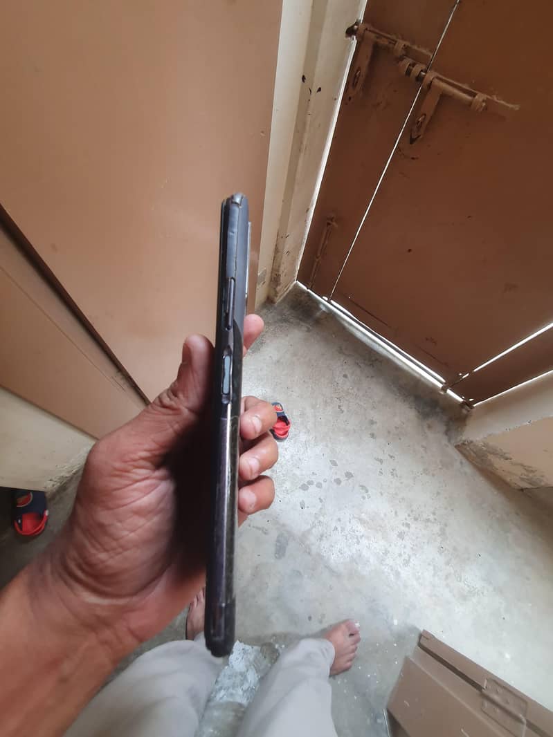 Infinix Note 8 5
