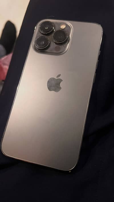 Apple iPhone 13 Pro