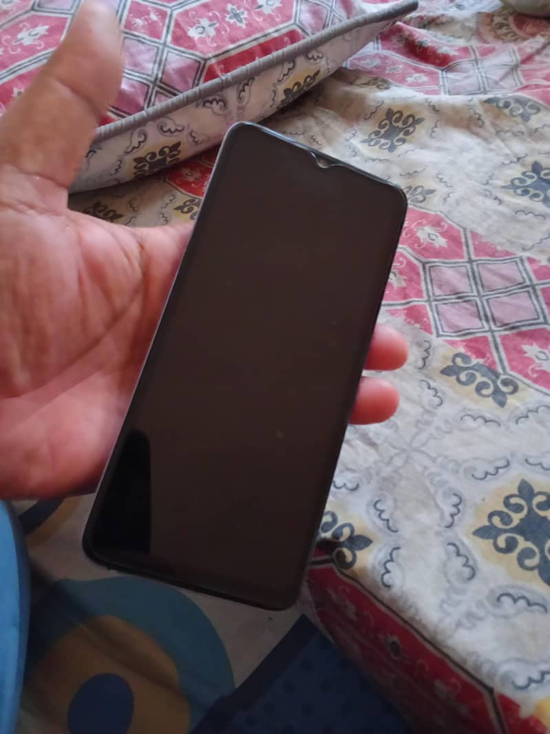 Tecno Spark Go 2