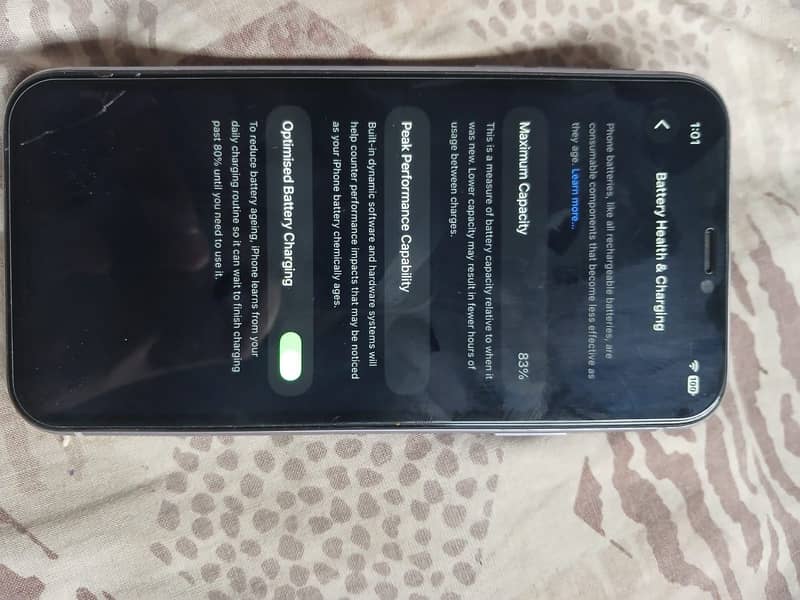 Apple iPhone 11 7