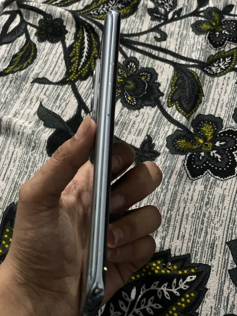 One Plus 9 Pro 3