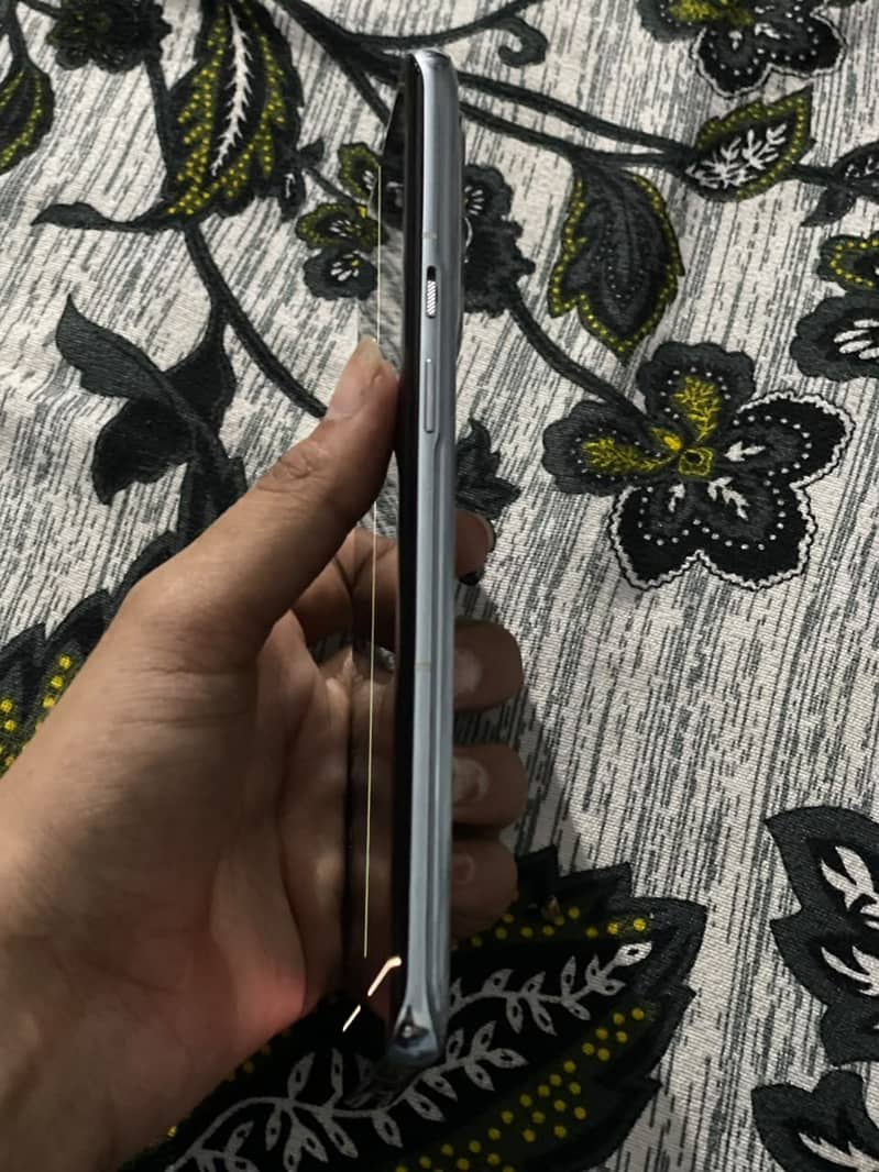 One Plus 9 Pro 4