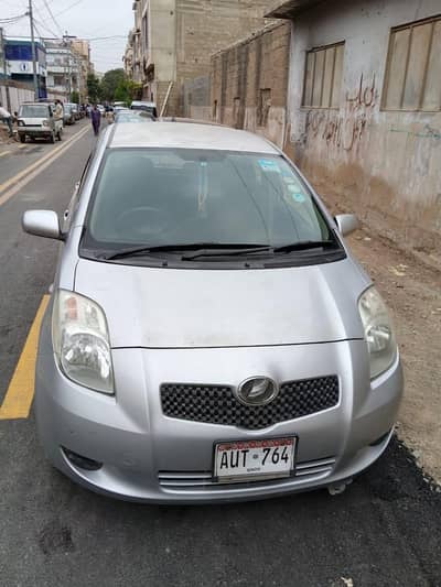Toyota Vitz 2005