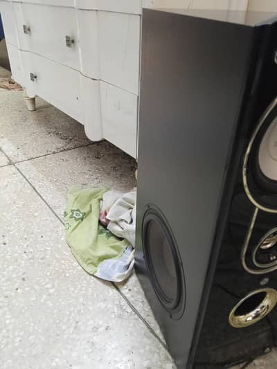 Audionic Speaker
