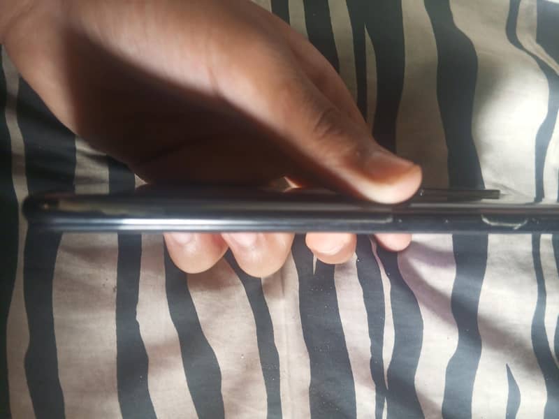 OPPO A95 1