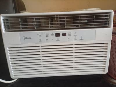 Window inverter AC