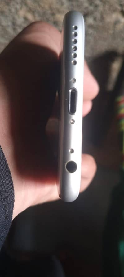 Apple iPhone 6S
