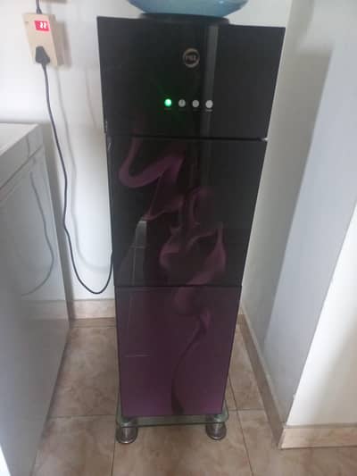 PEL Water Dispenser