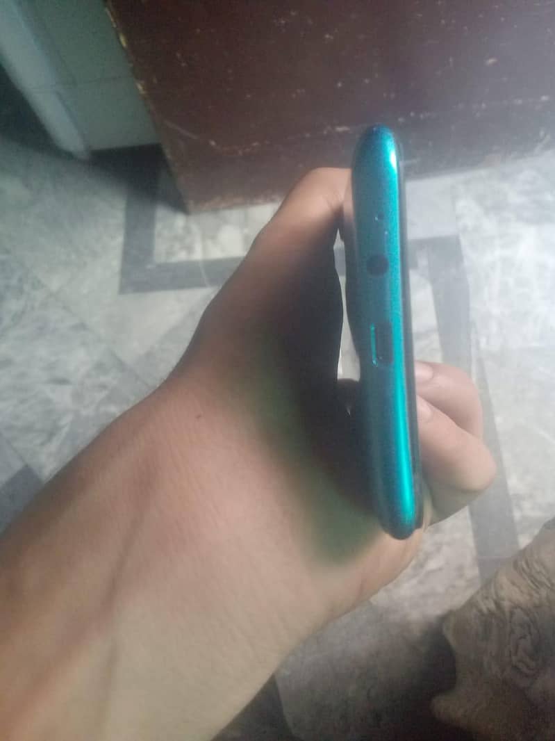Tecno Spark 5 5