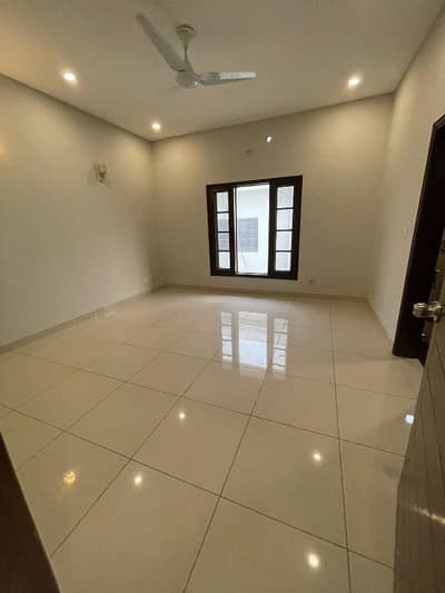Clifton 3Bedroom Apartment Available For Rent Block 8