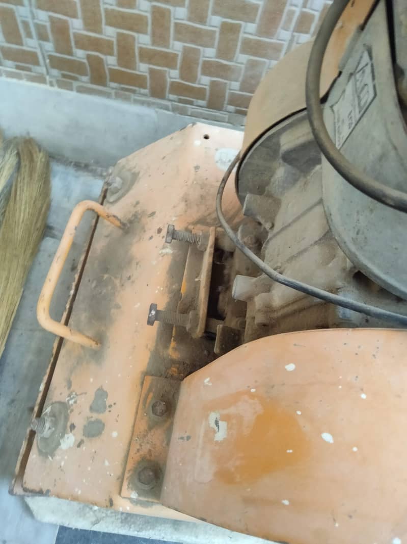 Soil Compactor 8