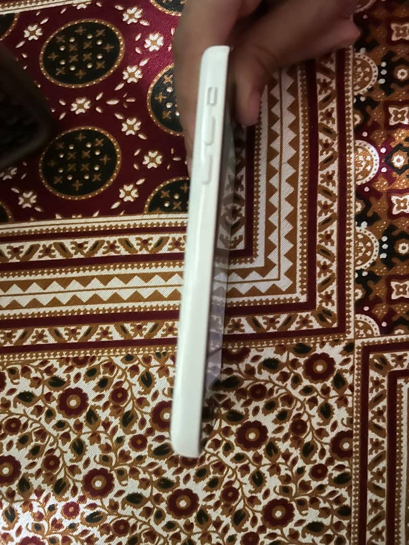 Apple iPhone 5c 2