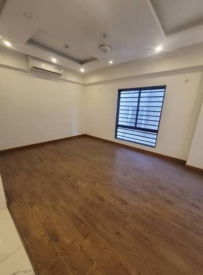 Brand New 3 Bedroom Apartment For Rent