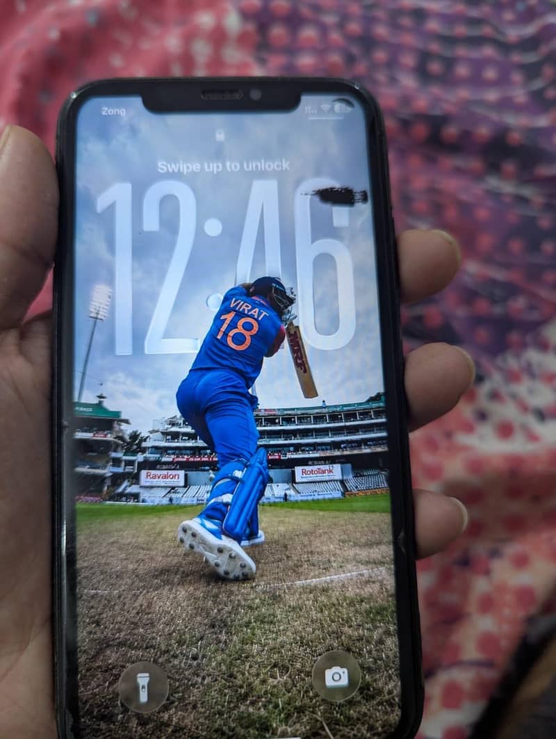 Apple iPhone 11 0