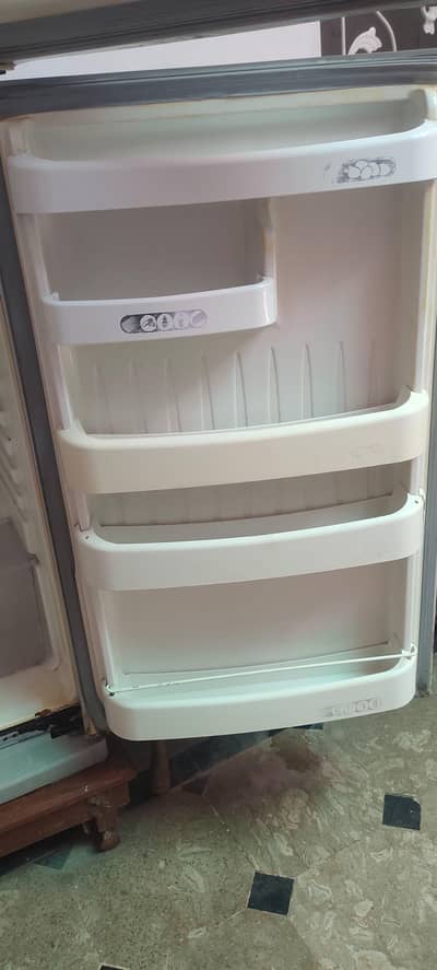 Double Door Fridge in Working Condition – Urgent Sale