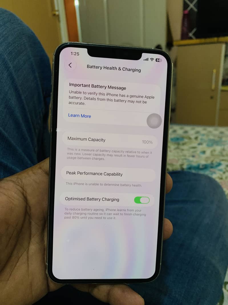 Apple iPhone 11 Pro Max 9