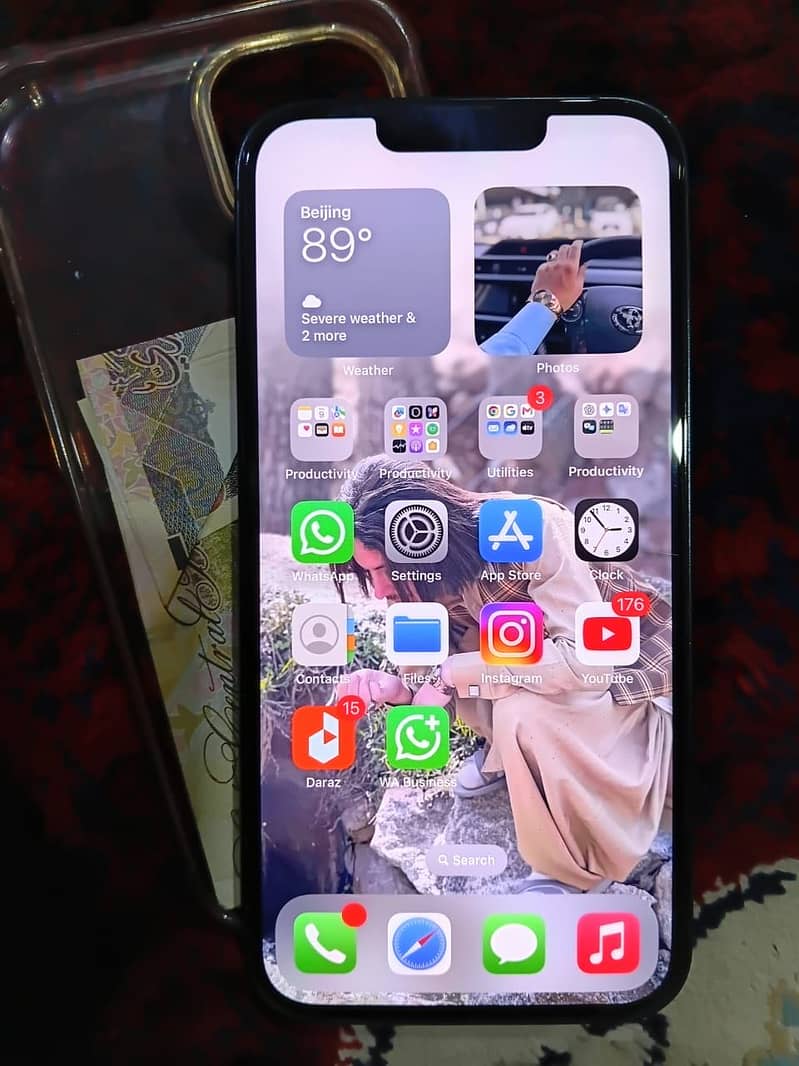 Apple iPhone 13 2
