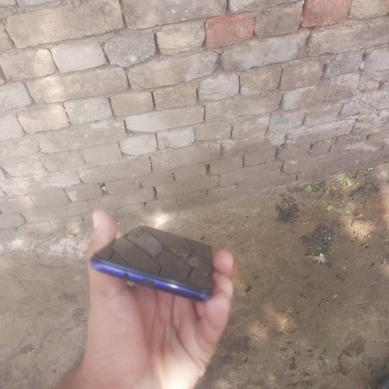tecno lc 8 1