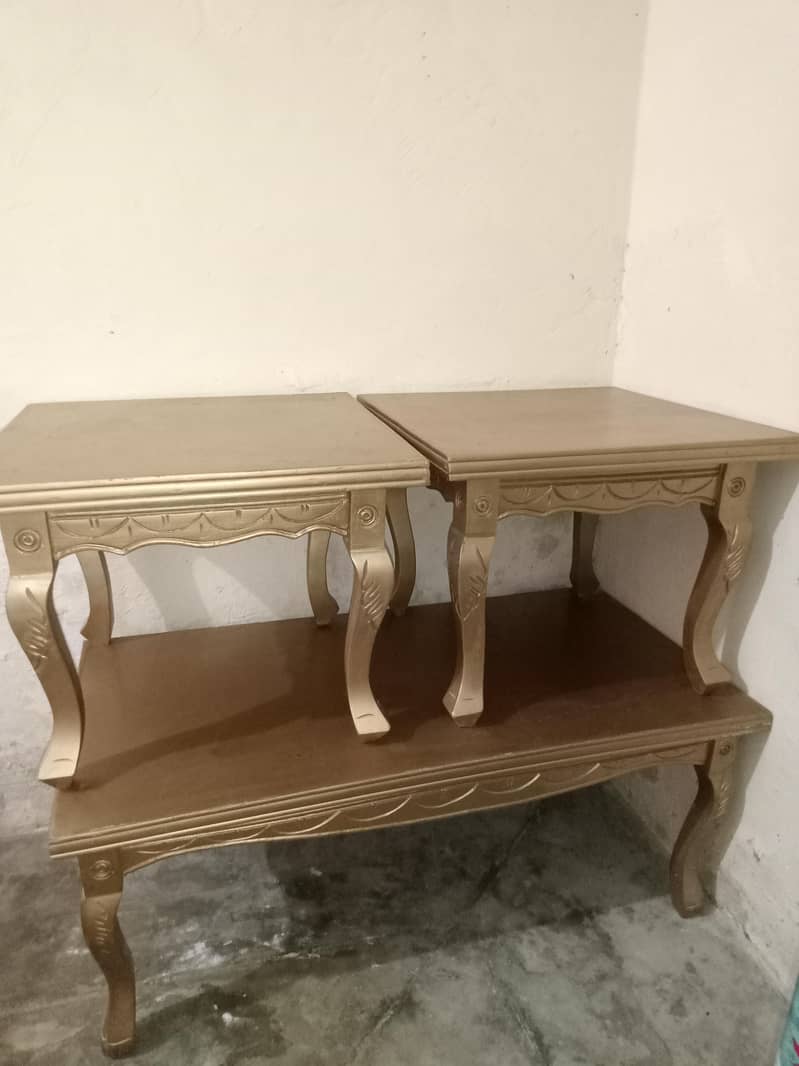 3 tables set 0