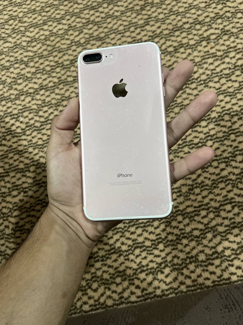 Iphone 7+ 4