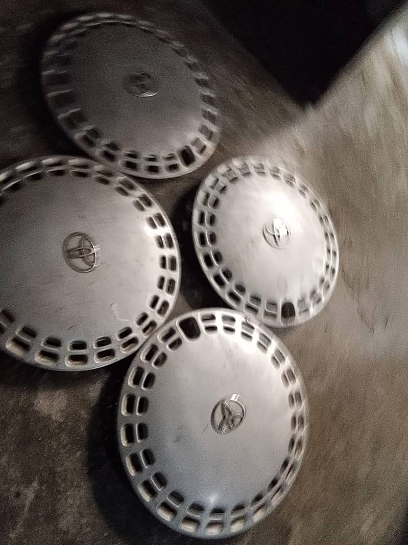 Corolla wheel cup 2