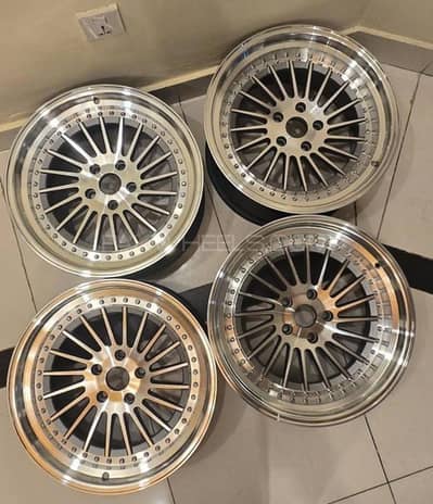 Woodbell Beautiful 18" Rims offset 18x9 & 18x10