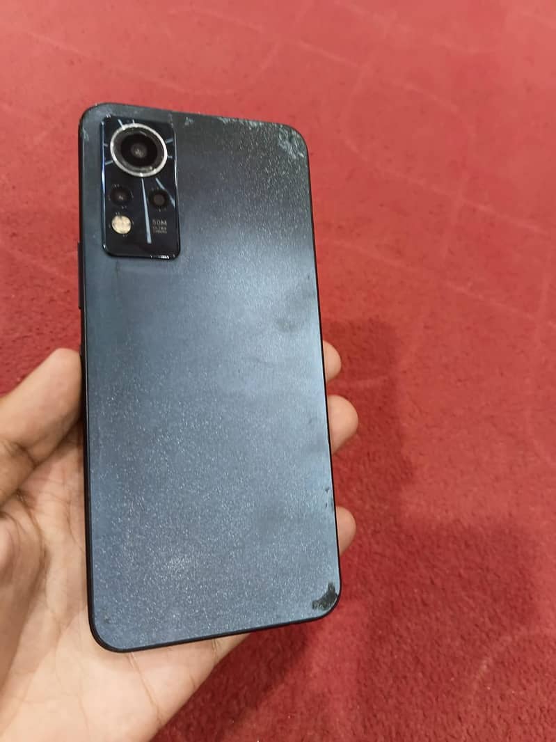 Infinix Note 11 4