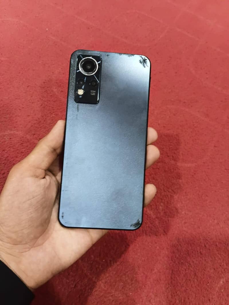 Infinix Note 11 6