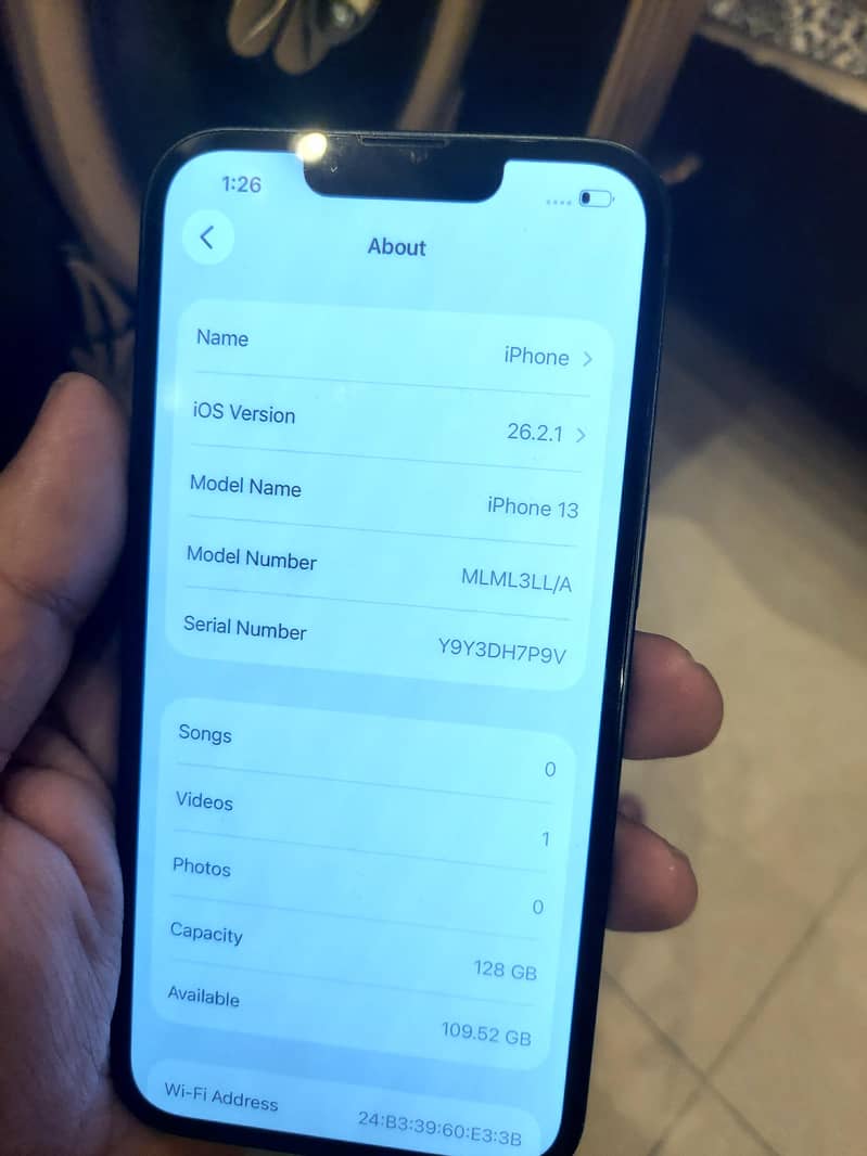 Apple iPhone 13 9