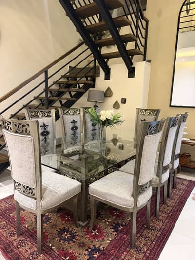 Elegant Dining Table Set – 8 Chairs