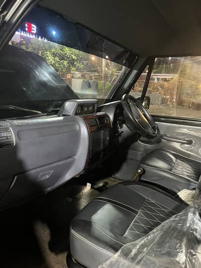 Mitsubishi Pajero 1988
