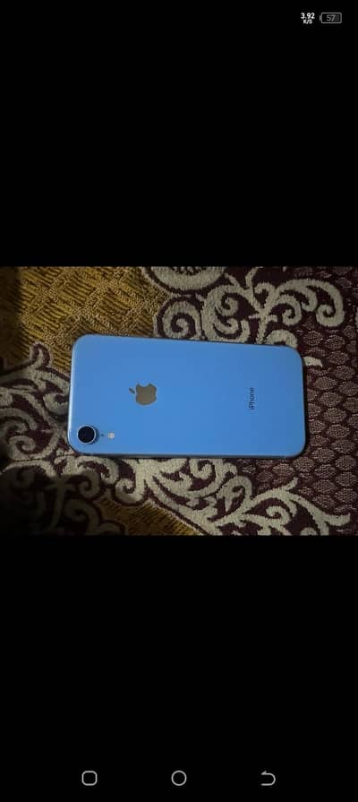 Apple iPhone XR