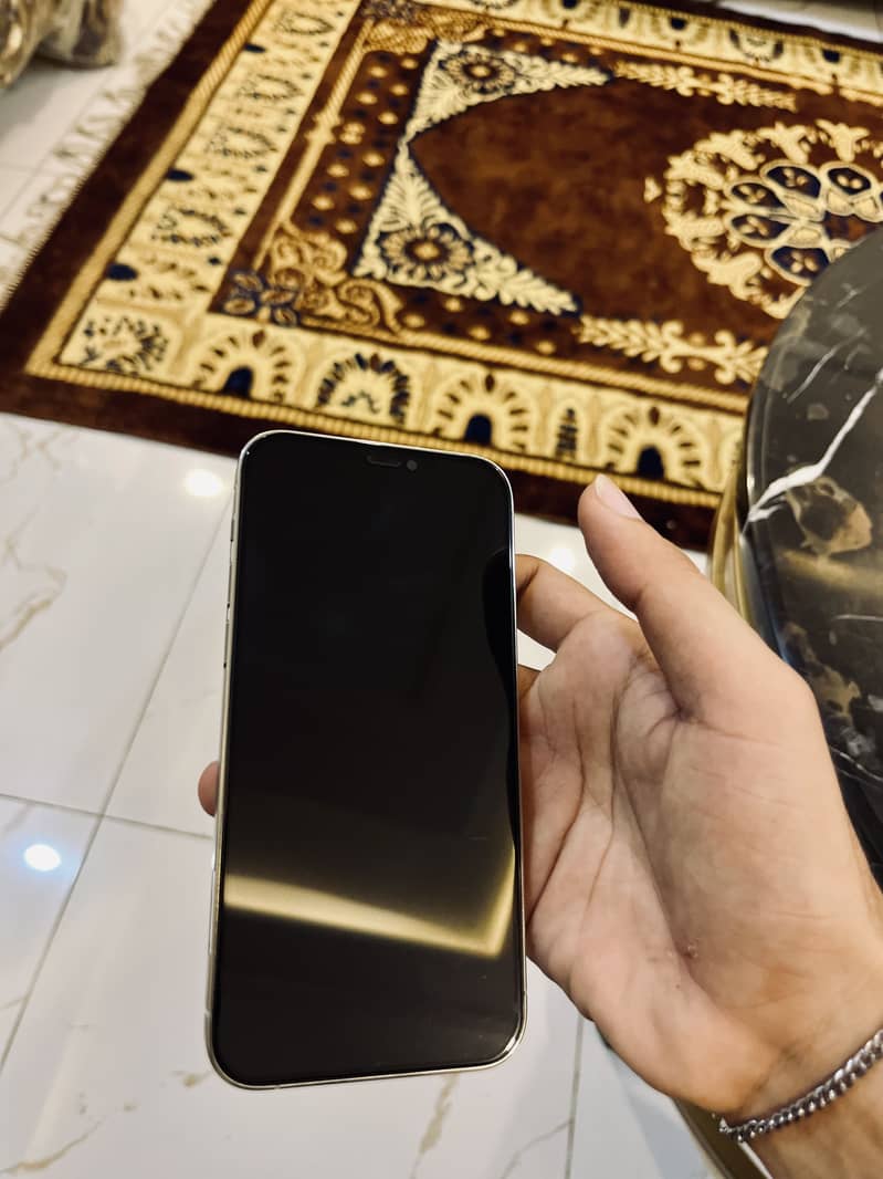 Apple iPhone 12 Pro 5
