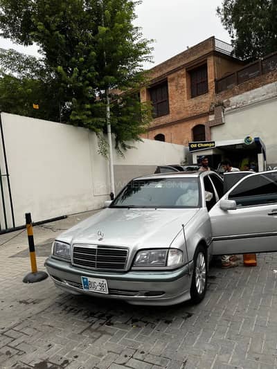 Mercedes Benz C Class C200 1998