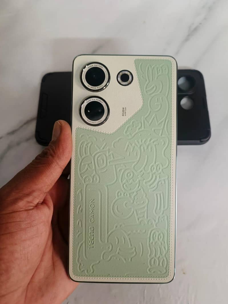 Tecno CAMON 20 1