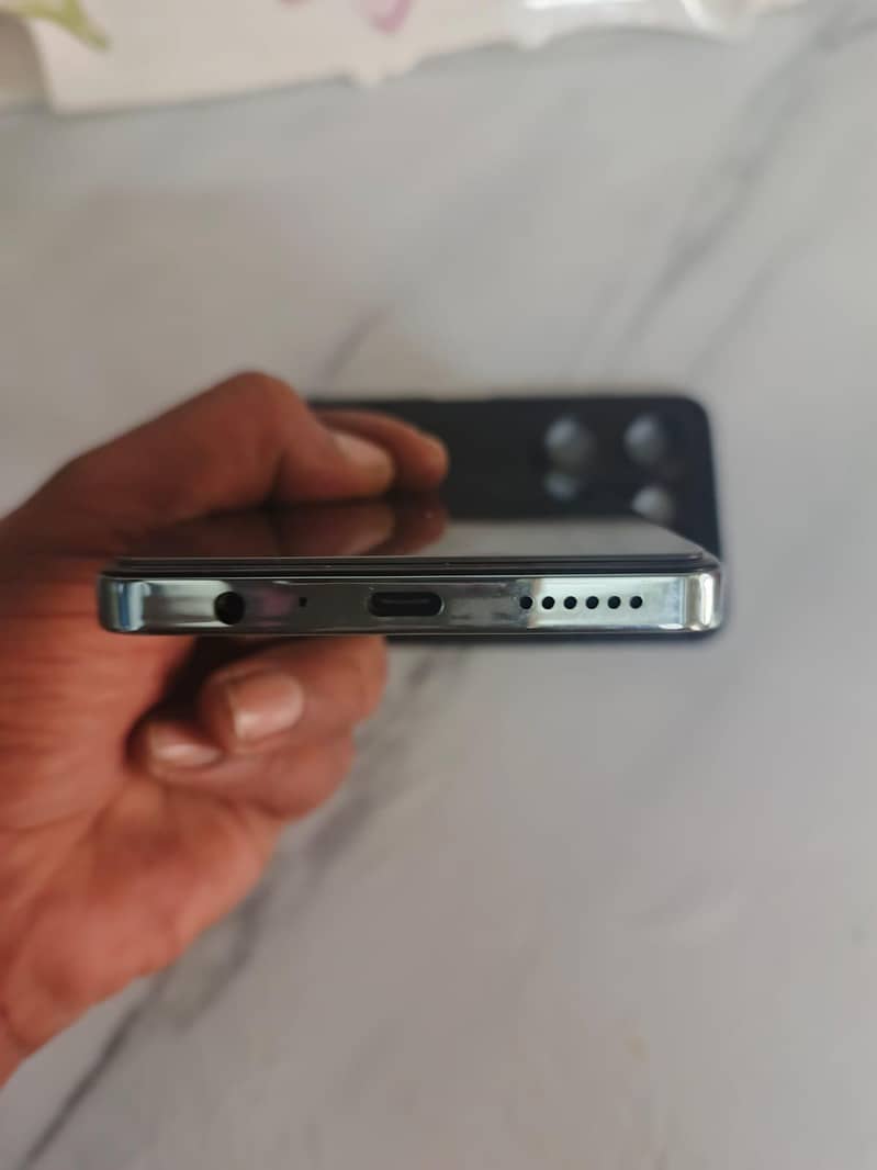 Tecno CAMON 20 8
