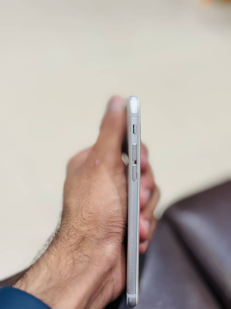 Iphone 6s 4