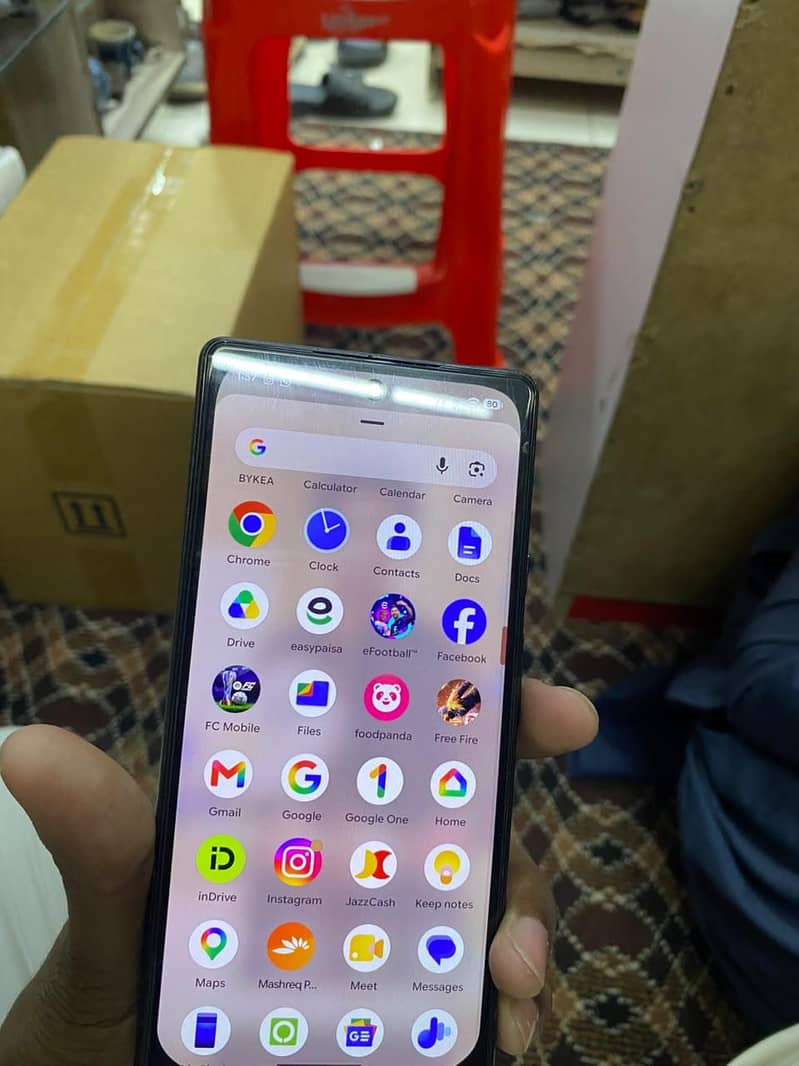 Google Pixel 6 4