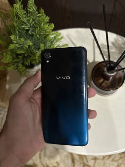 Vivo Y1s