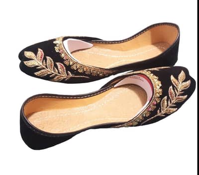 khussas for womens and gurls all sizes available