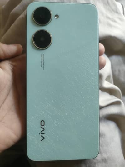 Vivo Y03