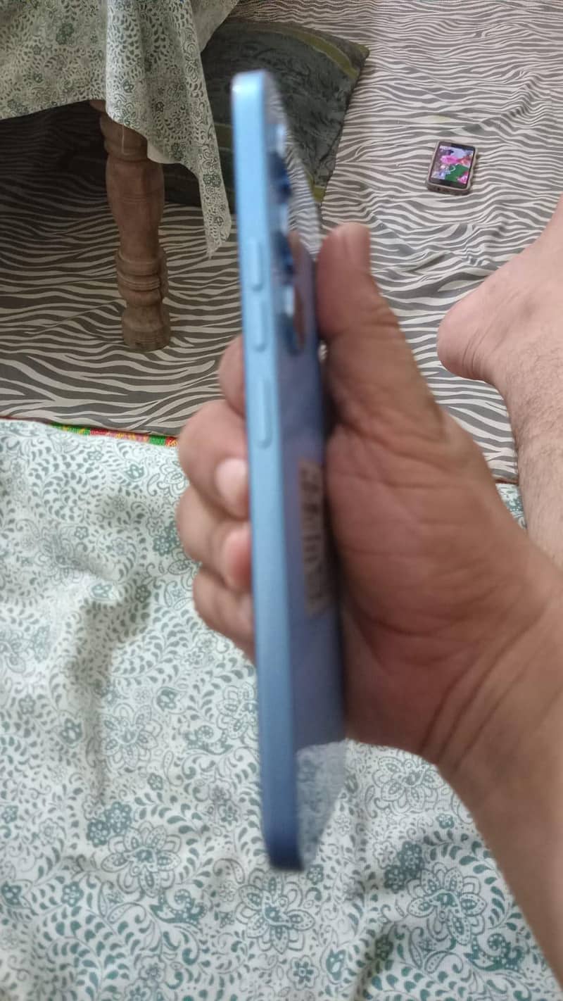 Tecno spark 40 pro 6