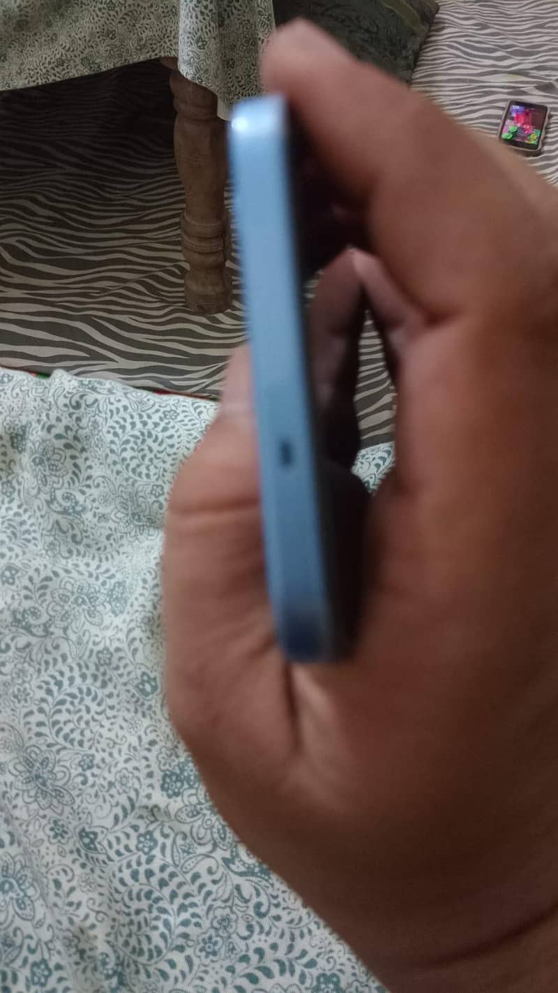 Tecno spark 40 pro 8