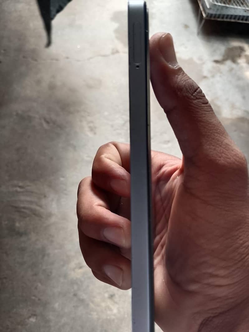 Realme C65 2