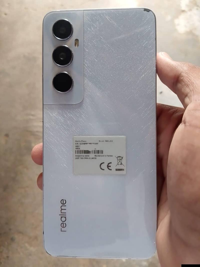 Realme C65 4