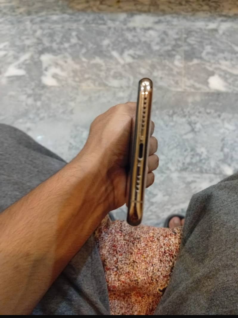 Apple iPhone XS Max 8