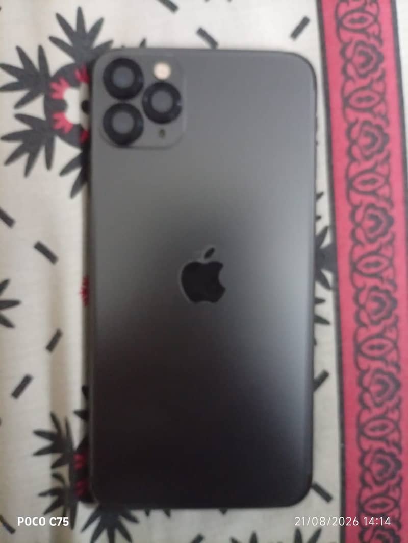 Apple iPhone 11 Pro Max 2