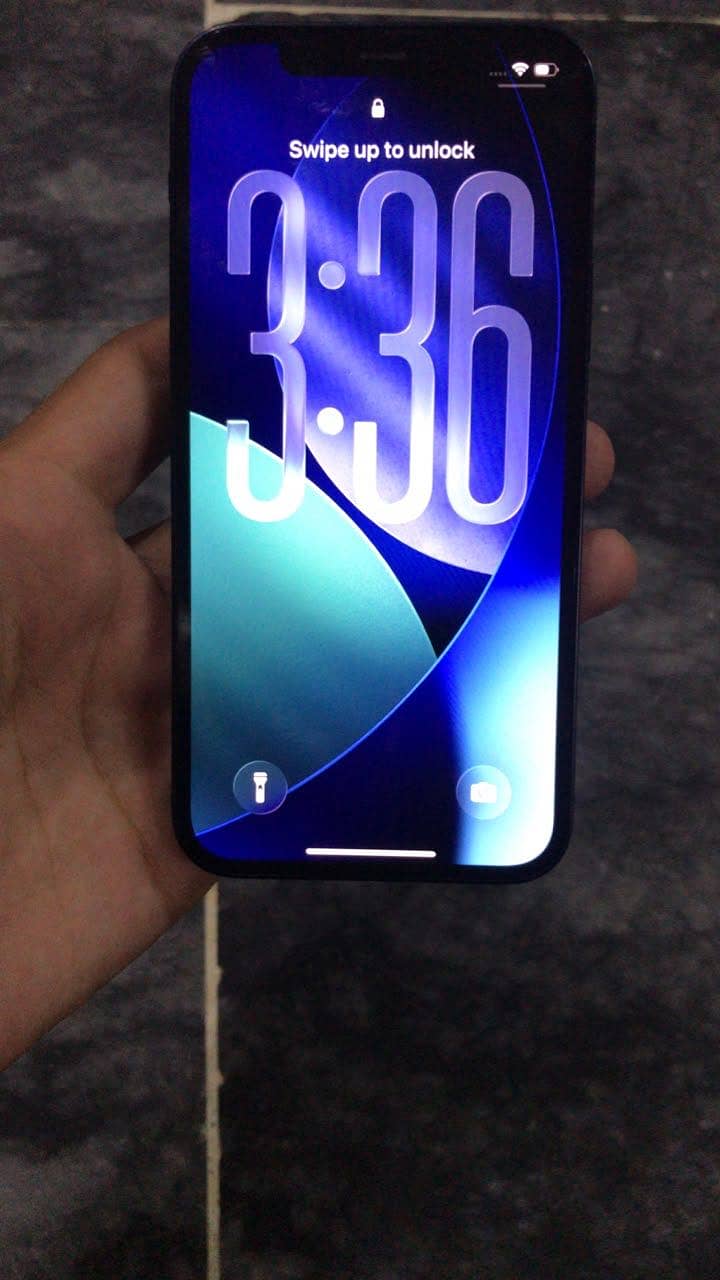 Apple iPhone 12 2