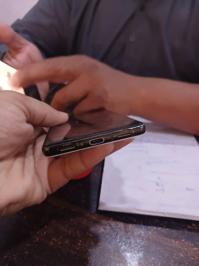 Google Pixel 6a 4