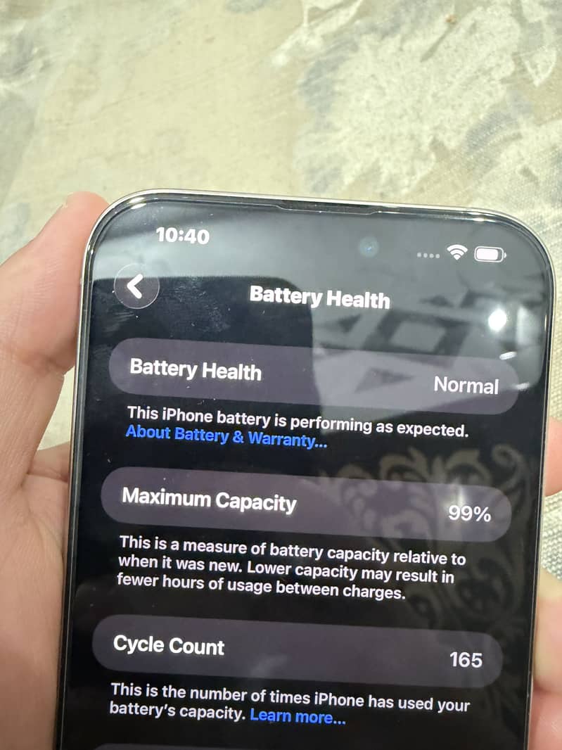 Apple iPhone 16 Pro Max 3